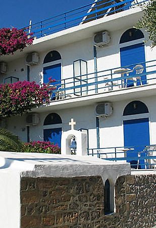 Hippocampus Hotel Aegina Екстериор снимка