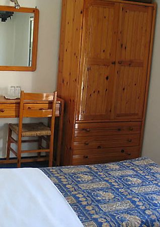 Hippocampus Hotel Aegina Екстериор снимка